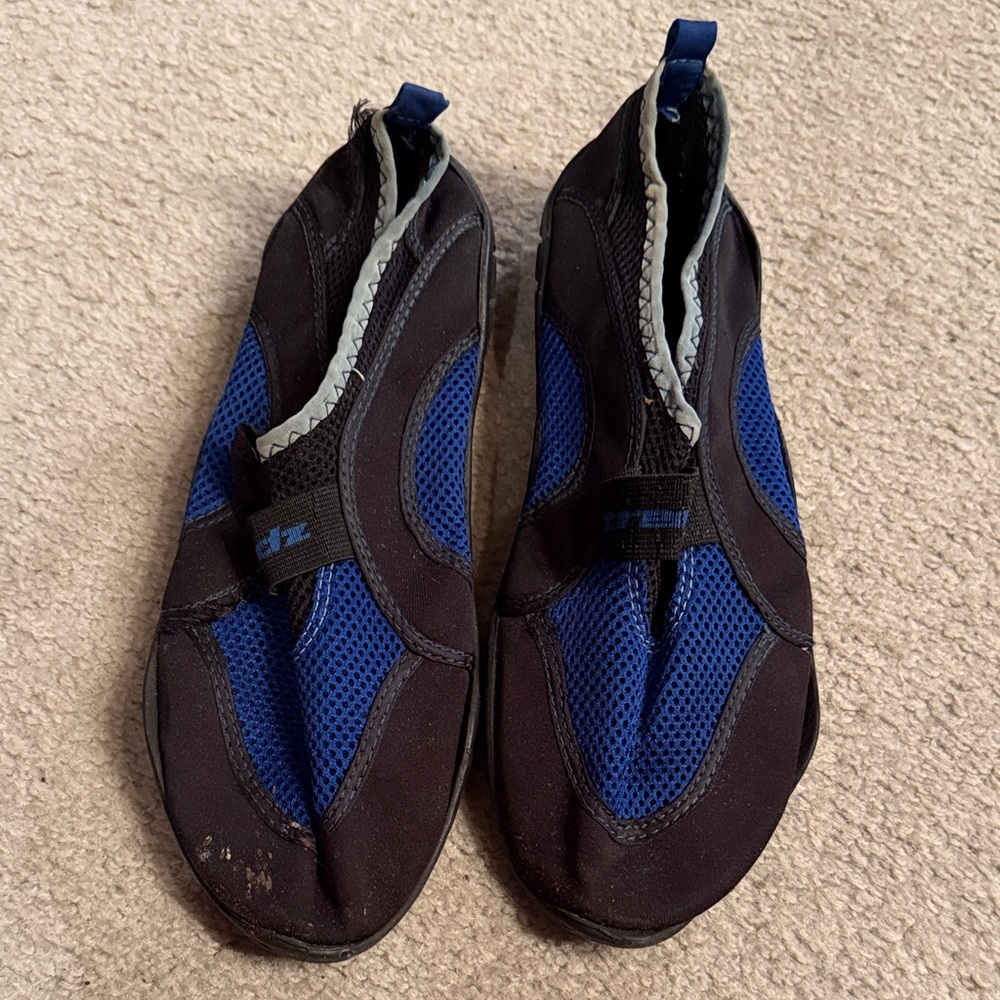 Blue and Black Water Shoes